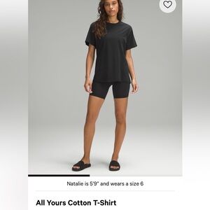 Lululemon all yours Cotton T-Shirt
Size 2